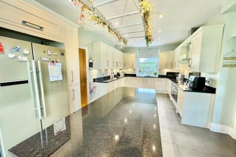 PHOTO-2024-11-18-18-30-22 (26).jpg