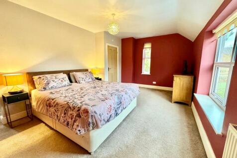 PHOTO-2024-11-18-18-30-22 (15).jpg