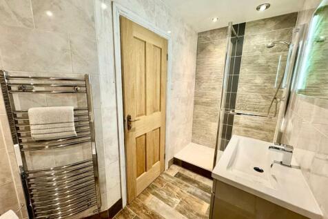 PHOTO-2024-11-18-18-30-22 (11).jpg