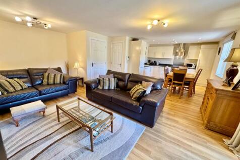 PHOTO-2025-04-13-19-50-41 (12).jpg