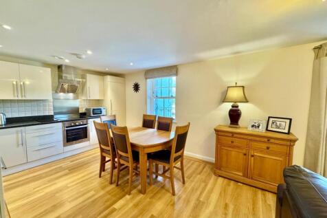 PHOTO-2025-04-13-19-50-41 (13).jpg