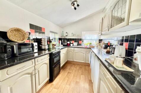 PHOTO-2025-06-15-15-11-55 (10).jpg