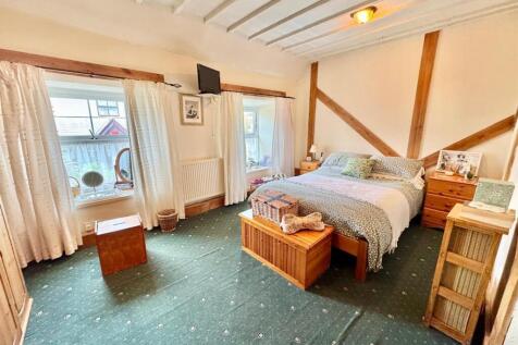 PHOTO-2025-06-15-15-11-55 (4).jpg