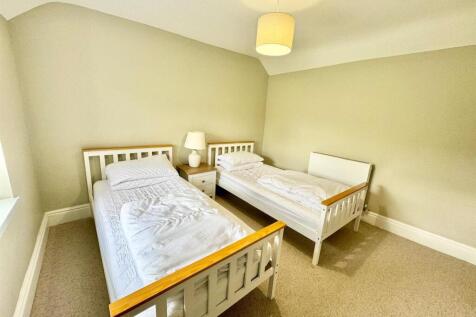 PHOTO-2025-06-20-15-16-50 (5).jpg