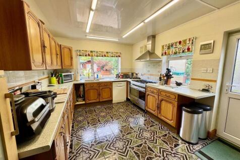 PHOTO-2025-08-12-12-08-10 (12).jpg