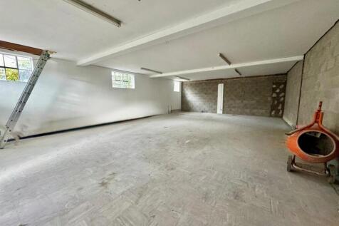 PHOTO-2025-08-09-07-37-33 (5).jpg