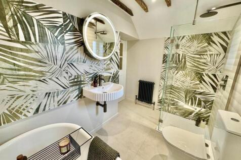 PHOTO-2025-09-05-07-37-33 (4).jpg