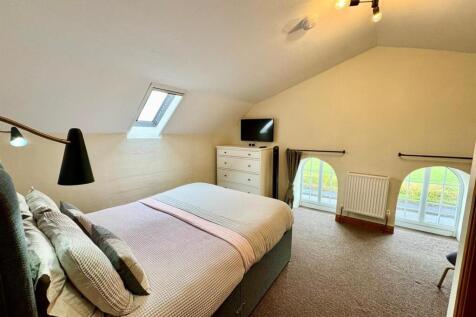 PHOTO-2025-09-05-07-36-53 (7).jpg