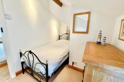 PHOTO-2024-11-14-21-20-39 (3).jpg