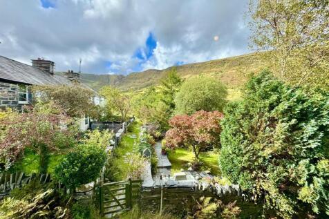 PHOTO-2025-09-14-21-58-21 (7).jpg