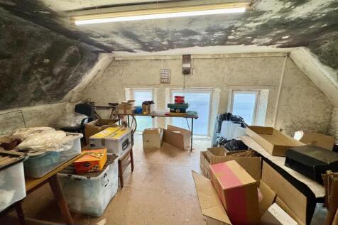 PHOTO-2025-10-20-17-47-12 (5).jpg