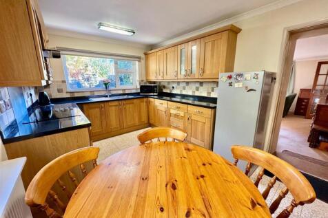 PHOTO-2025-10-16-14-22-12 (13).jpg