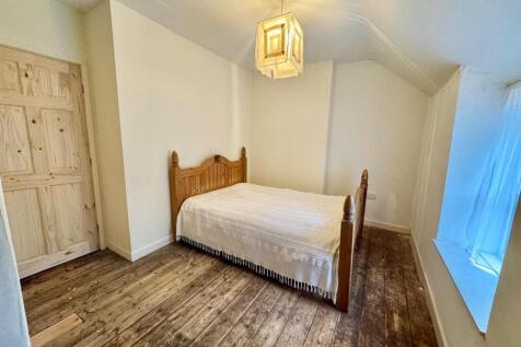 PHOTO-2025-12-05-08-12-36 (3).jpg