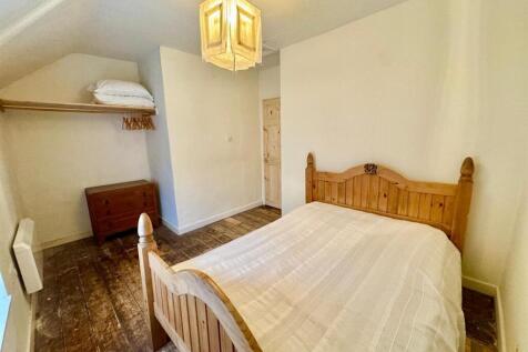 PHOTO-2025-12-05-08-12-36 (4).jpg