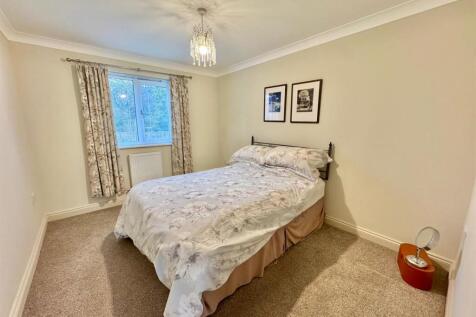 PHOTO-2025-12-10-16-02-12 (2).jpg