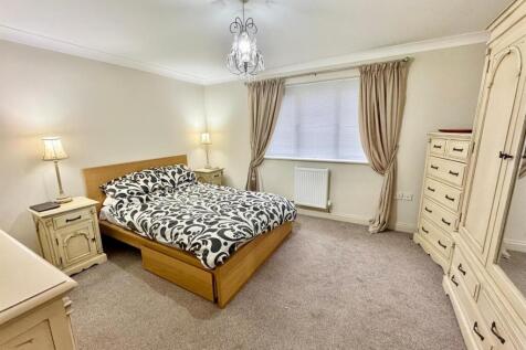 PHOTO-2025-12-10-16-02-12 (5).jpg