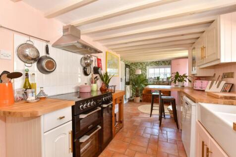 Kitchen/ Breakfast Room