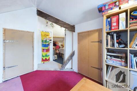 Loft Room 1
