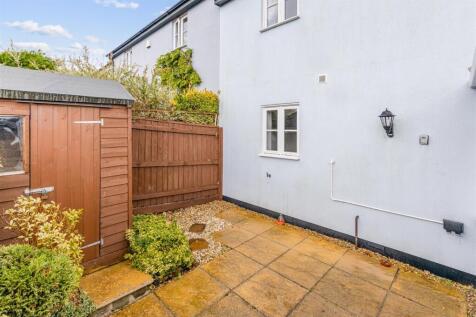 A03 - 4, Chillington, Helmers Way - 250908.jpg