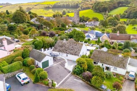 A34 - 10 Grenville Close, Stokenham - 250930.jpg