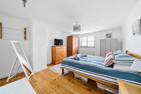 Bedroom Main
