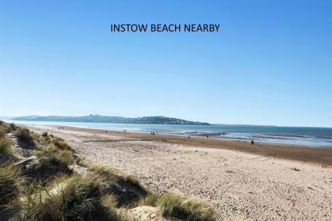 Instow Beach Nearby