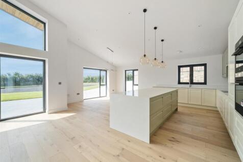 Sitting/Dining Room/Kitchen