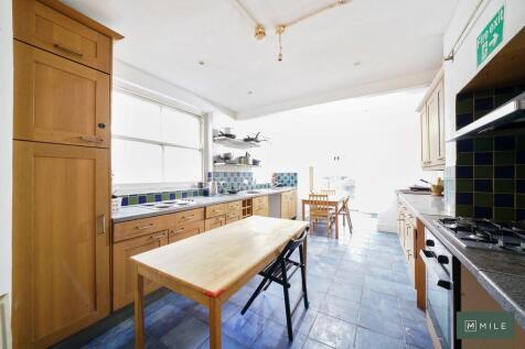 26 Greenhill Road...