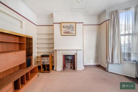 81 Purves Road - ...