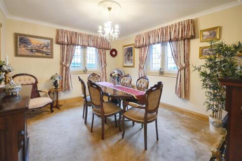 Dining Room/Bedroom