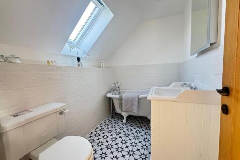 En-Suite To Bedroom One