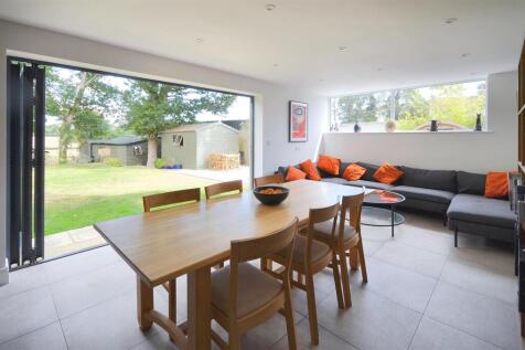 Kitchen/Dining/Family