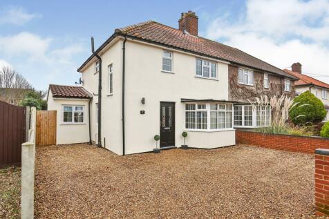 3 Bedroom Houses For Sale In Norwich Norfolk Rightmove