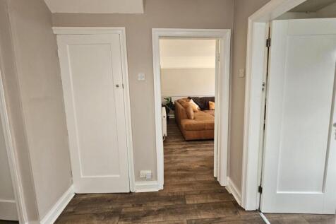 52A coro - Hall pic2.jpg