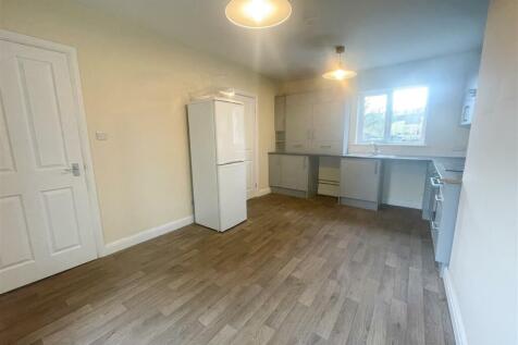 Kitchen 5 new.jpg