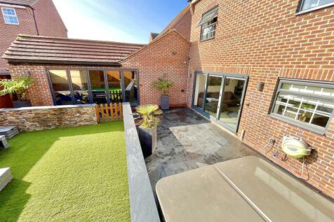 Enclosed Rear Garden