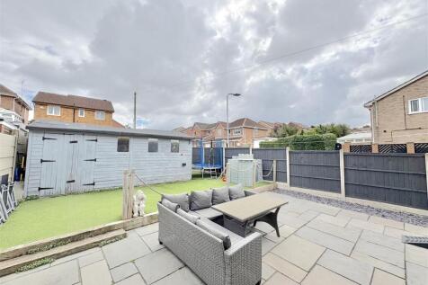 Enclosed Rear Garden