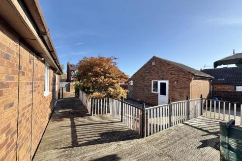 Enclosed Rear Garden