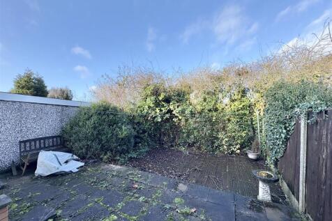 Enclosed Rear Garden