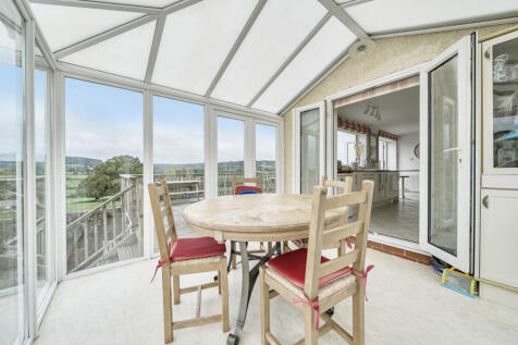 1364639-3-68ed2b0...