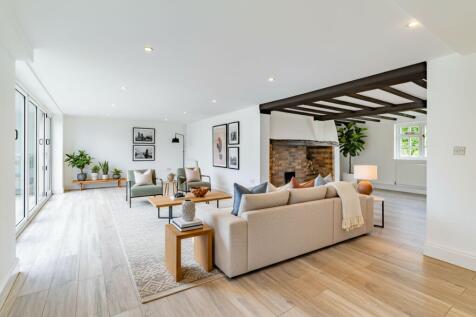 Living/Family Area (Digital Furniture)