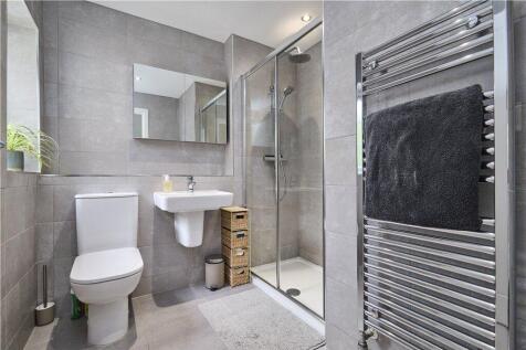 En Suite Shower Room