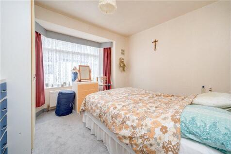 Bedroom (Downstairs)