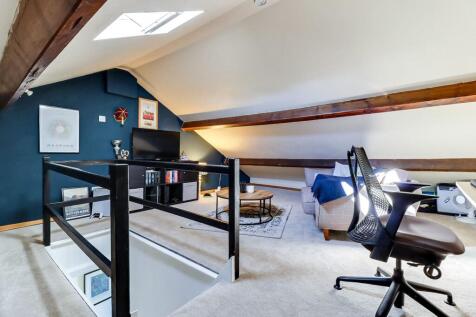 Attic Room/Bedroom 3