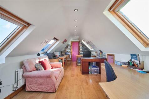 Bedroom/Office