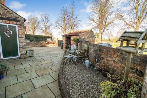 Rear Courtyard