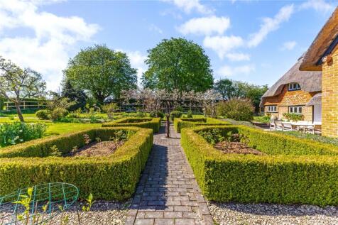 Pretty Pathways