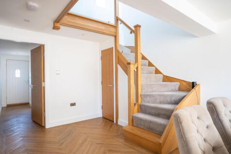 Stairwell hall