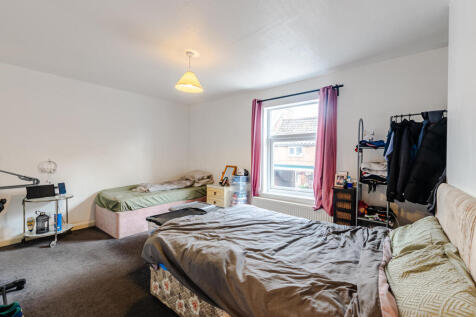 bedroom1