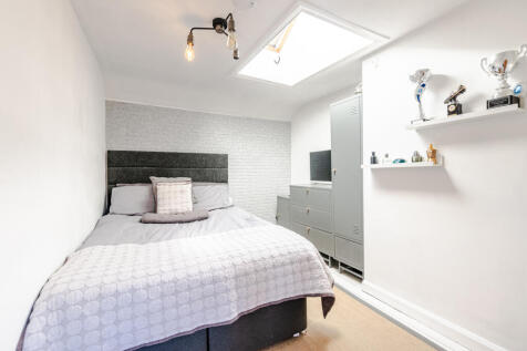 bedroom4